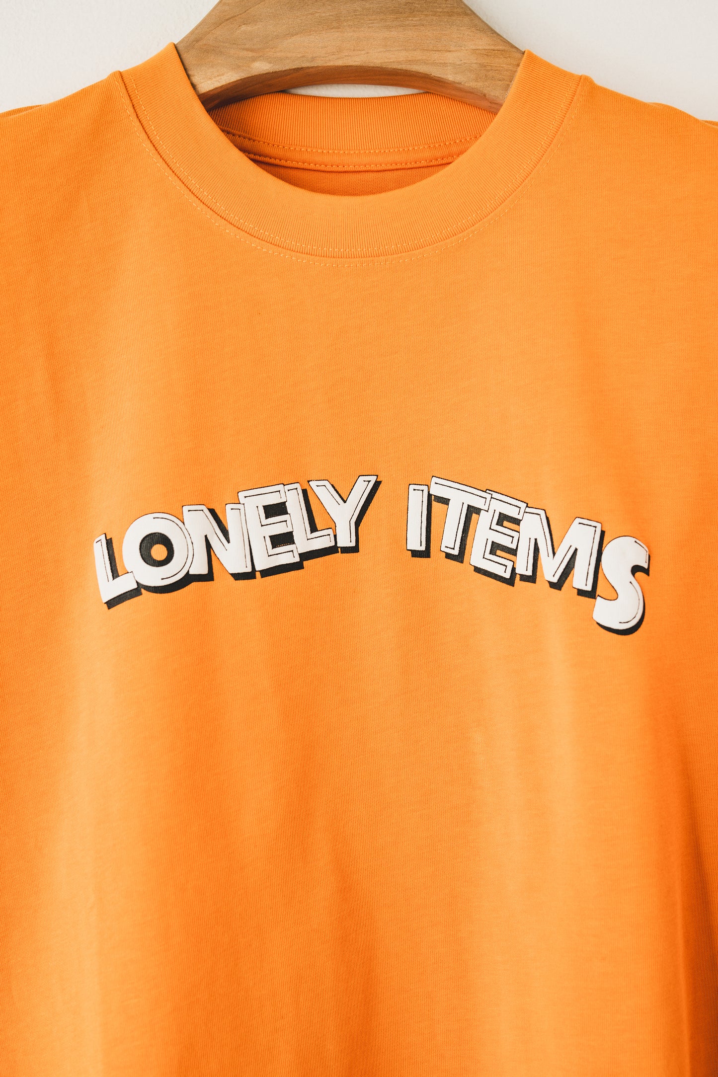 LONELY ITEMS tee