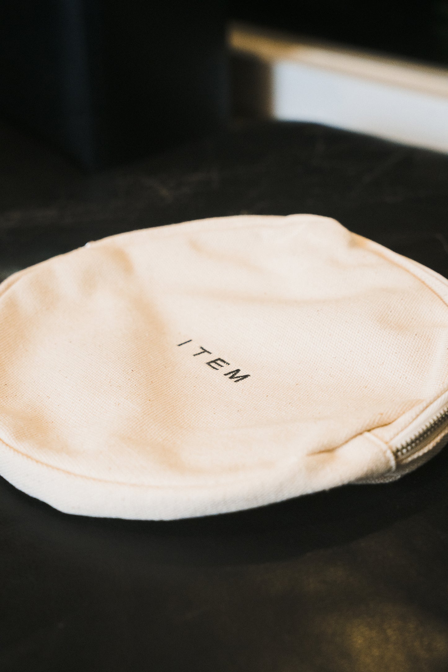 item pouch circle