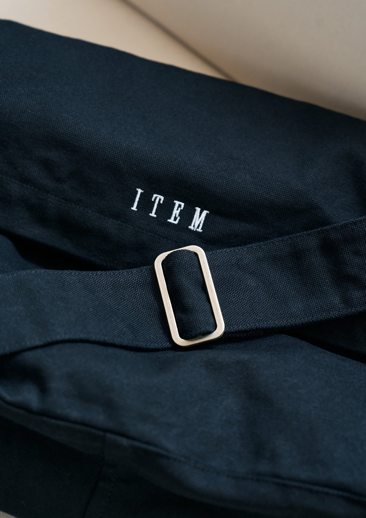 ITEM sling bag