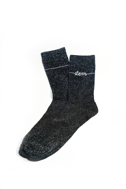 item logo socks（black glitter）