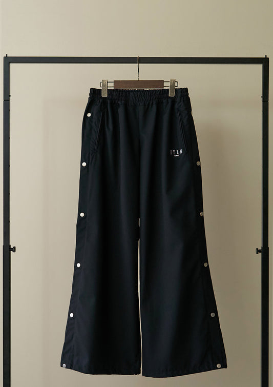 side snap pants（black）