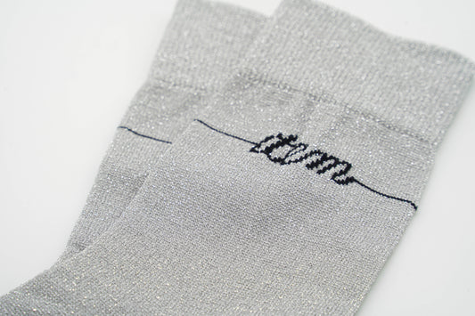 item logo socks（silver glitter)