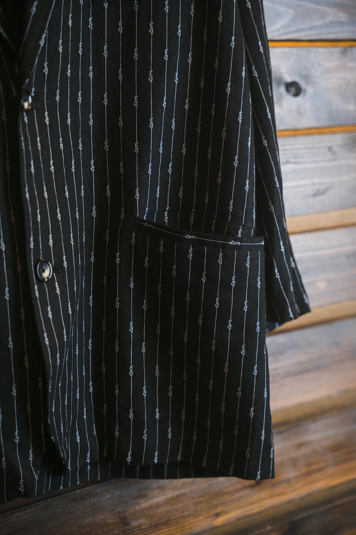 item hand writing stripe jacket (black) - itemtokyo – item 