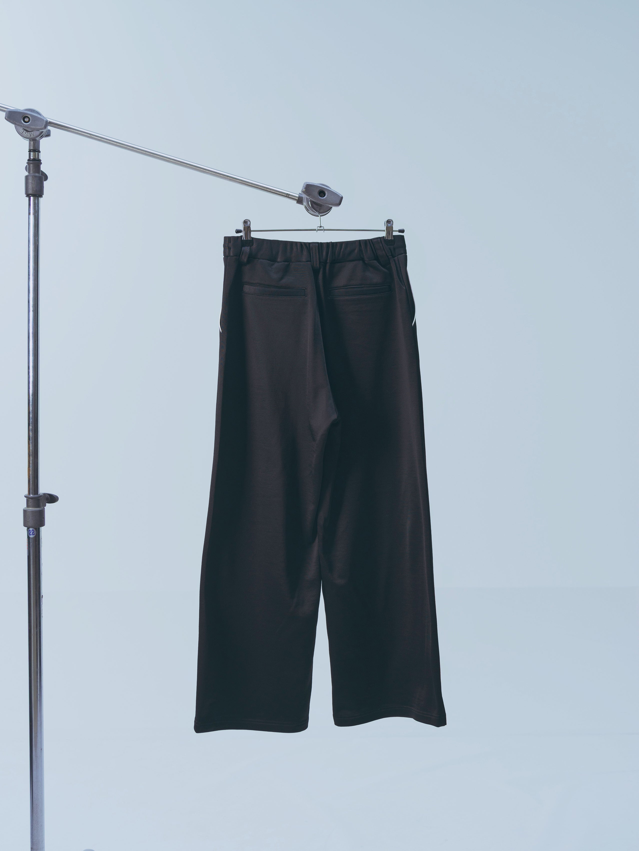varsity pants（black） – item OfficialSTORE